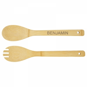 An image of Argulls bamboo salad bowl and tools